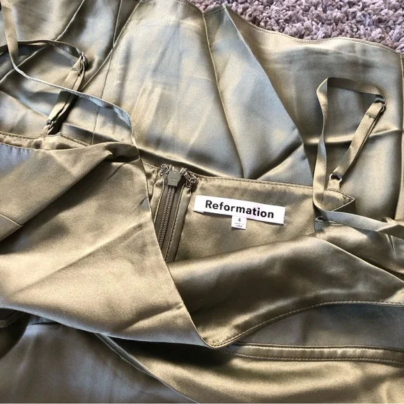 Reformation Kailyn Silk Dress - Artichoke - Picture 5 of 7